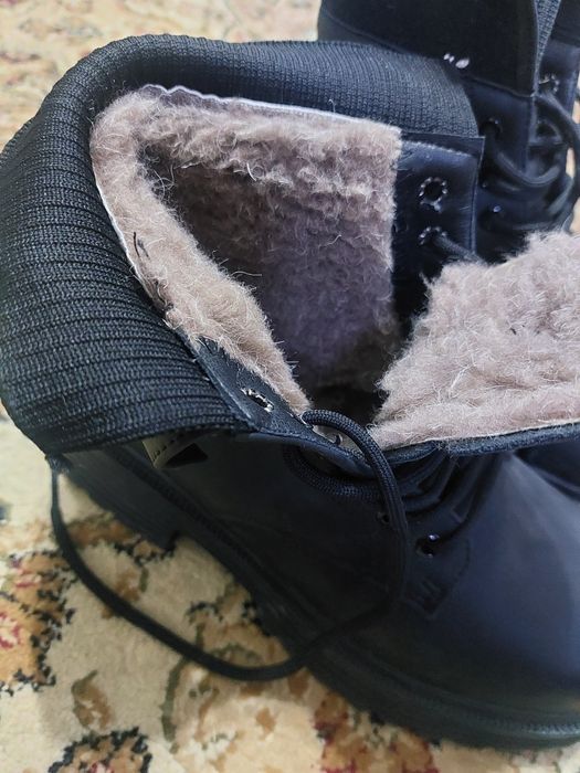 Полусапожки. 2 пары. 38 размер.