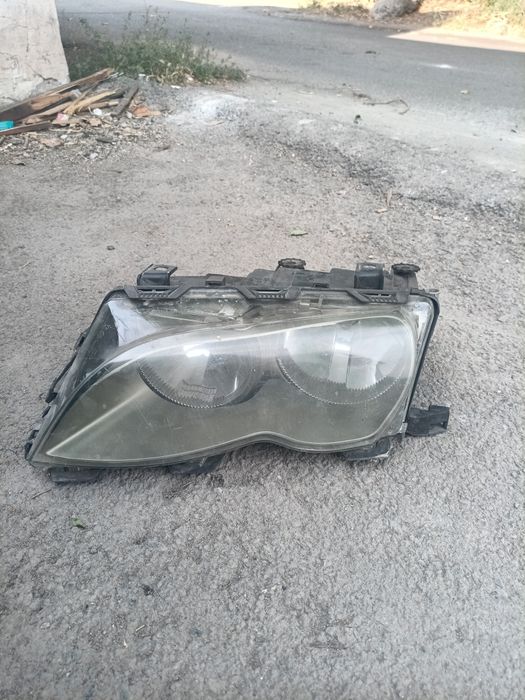 продам левую фару от БМВ е46
