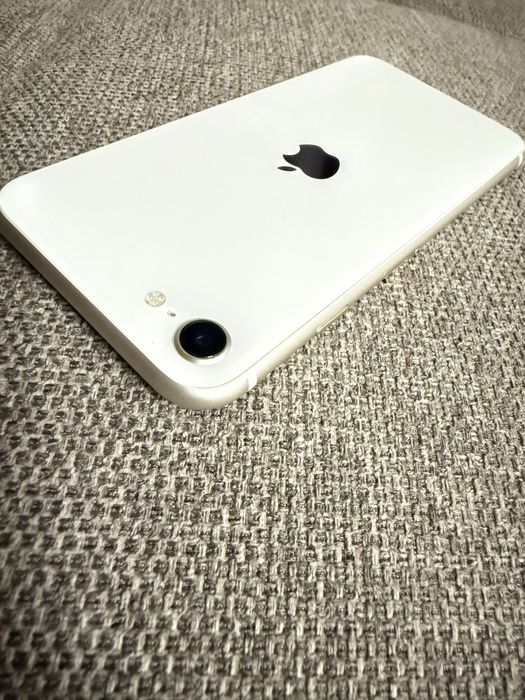 iPhone SE 2022 Gen 3