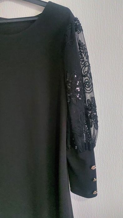 Черна официална рокля