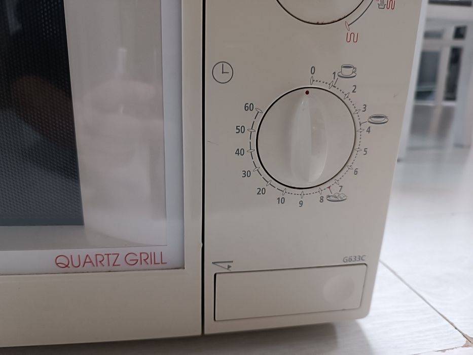 Микровълнова фурна Самсунг