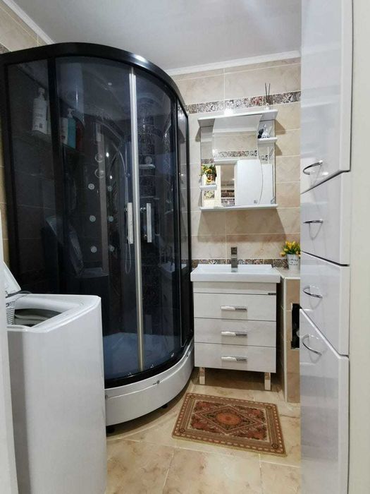 Продаётся 3 комн квартира