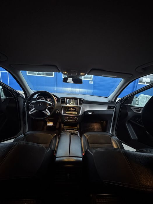 Mercedes-Benz ML W166