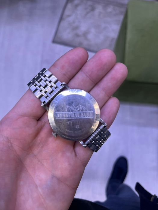 Продается часы Tissot