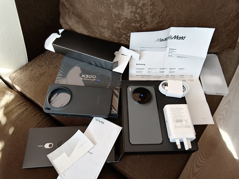 Vivo X300 16/512Gb Глобален