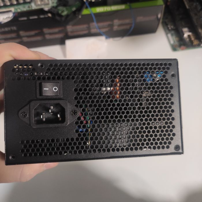 Sursă Corsair TX650M 650W