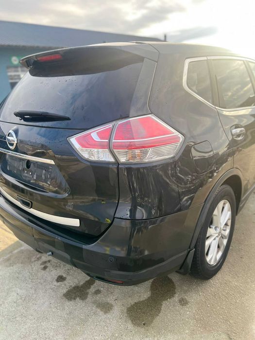 Stop stanga dreapta Nissan X-trail T32 1.6 DCI R9M si alte piese