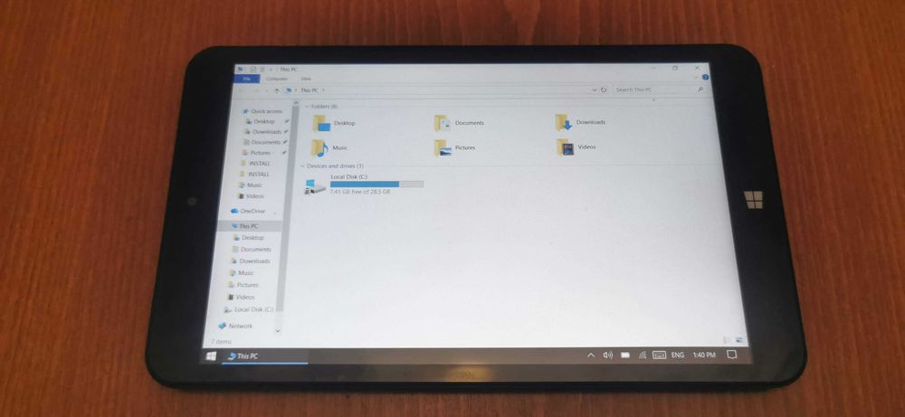 Таблет 8'' с Windows 10. Нов!