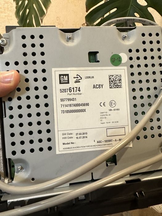 Авто Магнитофон Кобальт в хорошем состоянии  Brutus USB auxi  все раб.