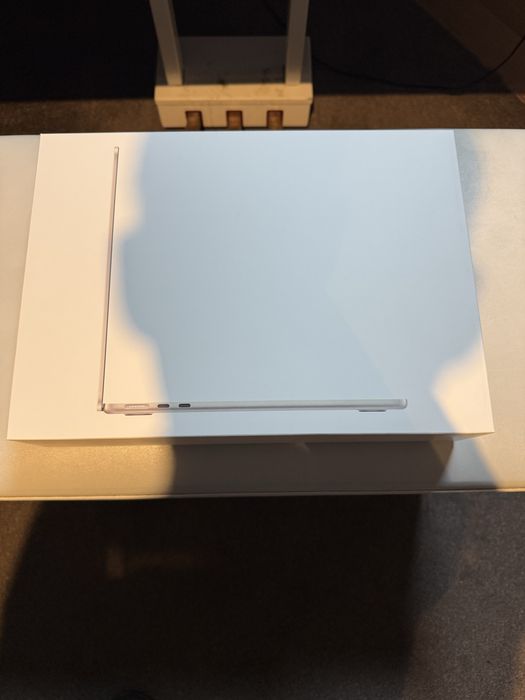 MacBook Air 13” M2 (2022) – 16GB RAM – Factură – Garanție