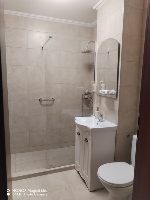 Vand apartament 2 camere