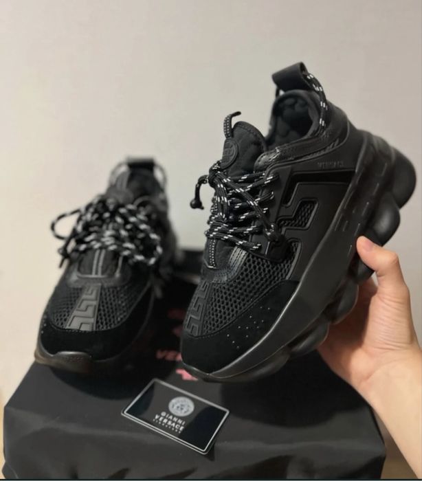 Versace Chain Reaction