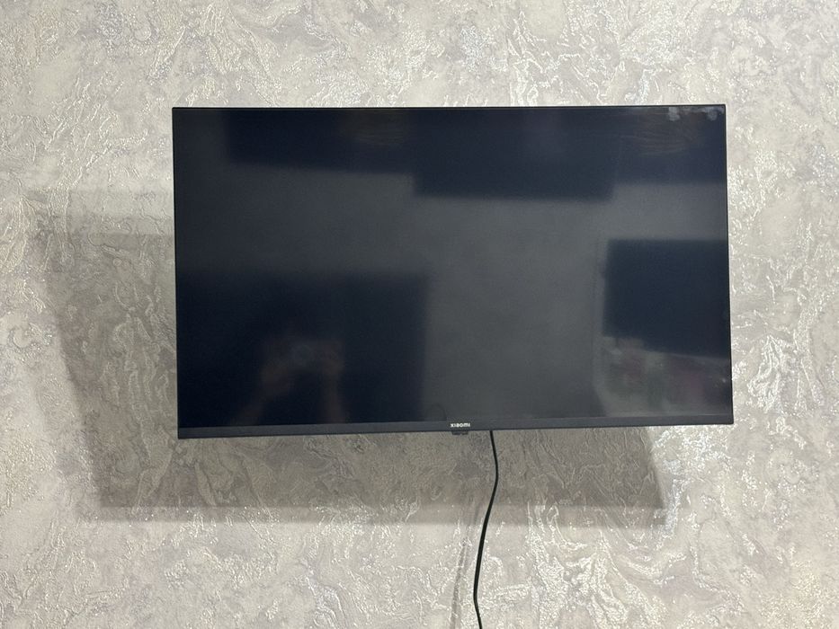 Продаю телевизор xiaomi 32’