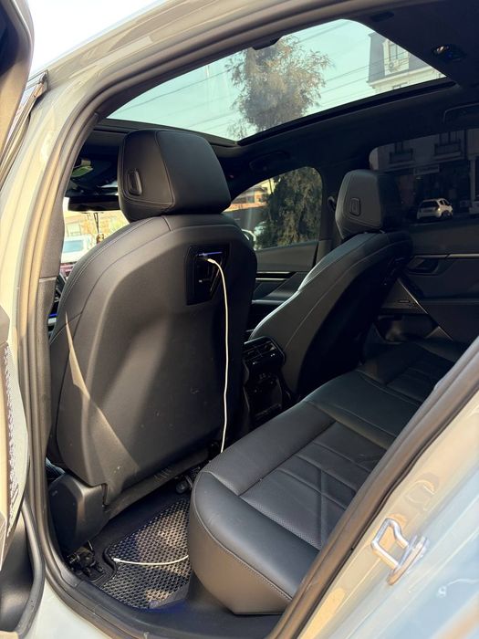 BMW 520i G60 M performance