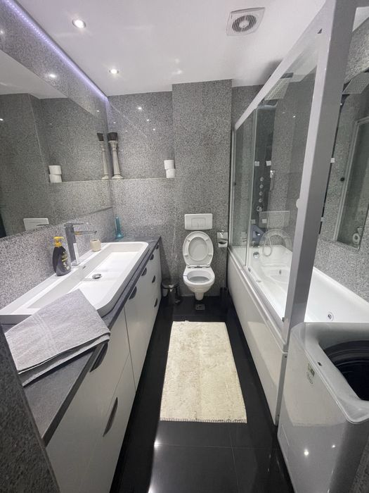 Inchiriez apartament blvd. Independenței