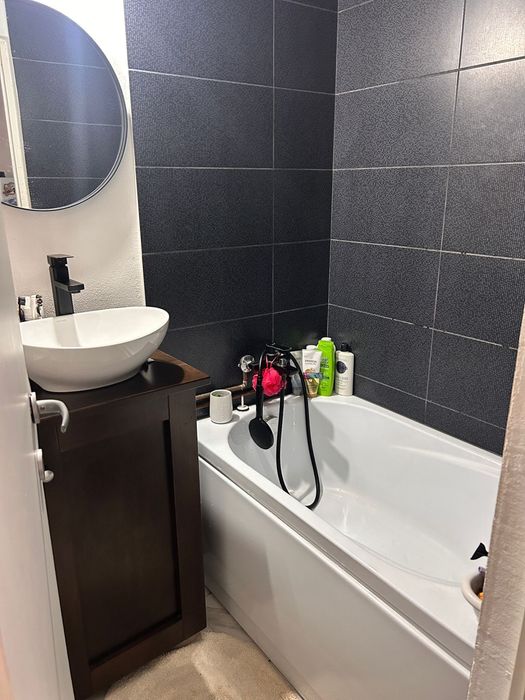 Vand apartament Targu-jiu