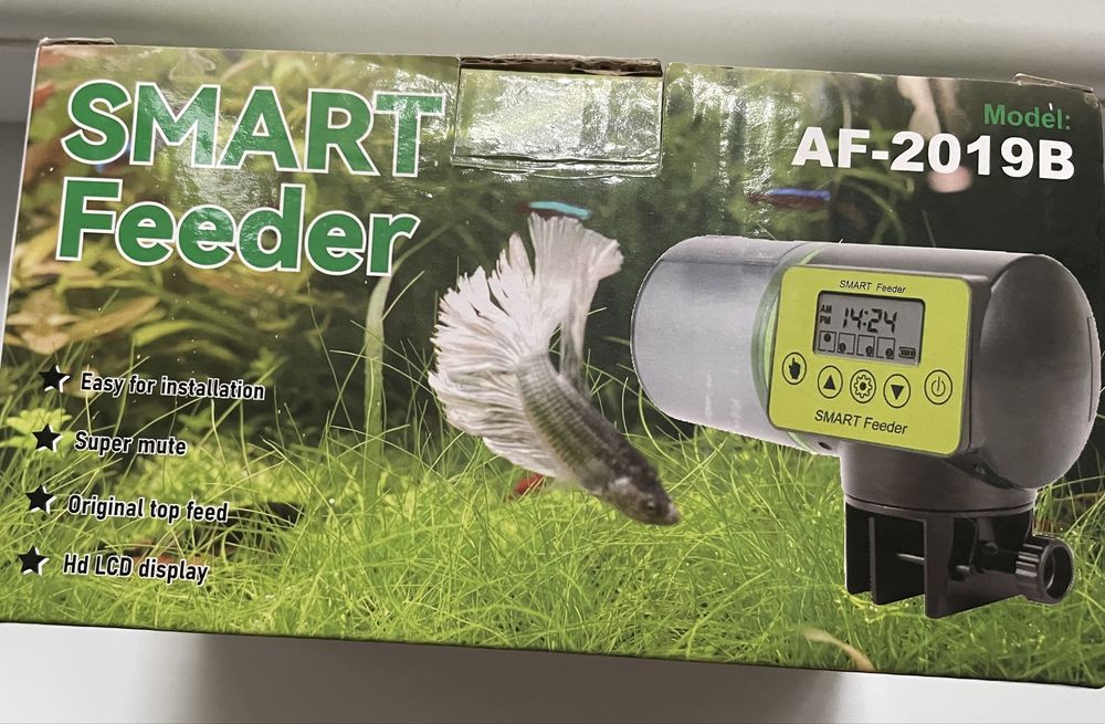 Hranitor automat acvariu pesti !