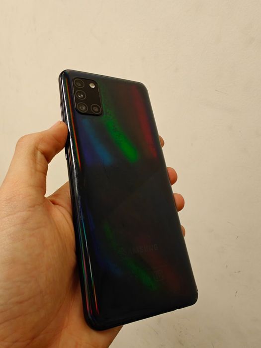 Телефон Samsung A31