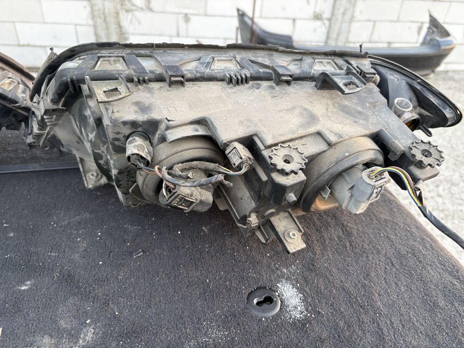 Vand Faruri Stanga/Dreapta Bmw e46 facelift
