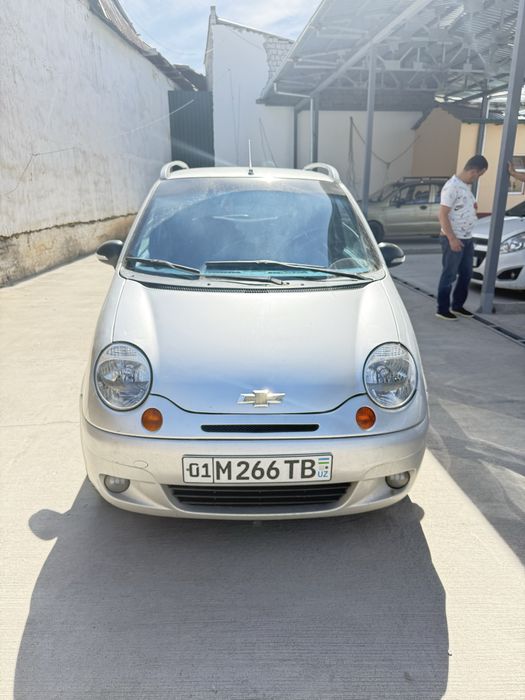 Matiz MX kondisionerli moshina sotiladi 2016 yil gazi bilan