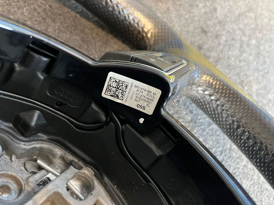 Оригинален Волан Ауди AUDI A6 A7 4G S Line 8X0419091M ном 119