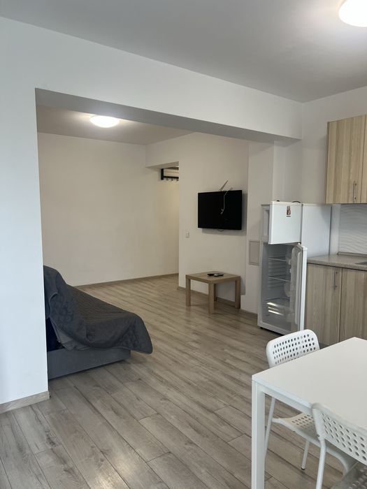 Piata giulesti apartament 2 camere