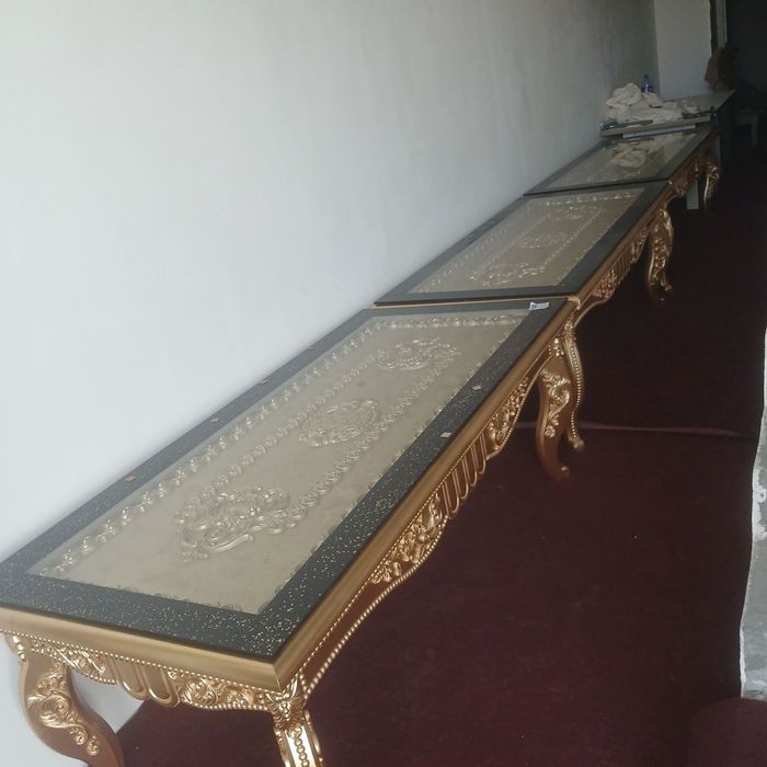 Stol xontaxta akvarim zakazga