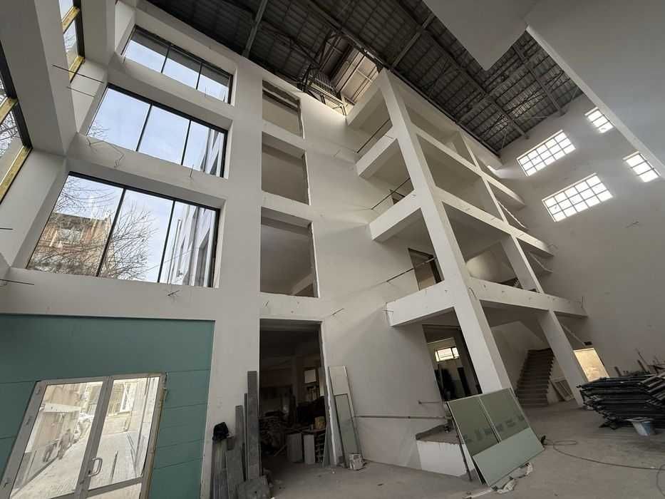 Сдаётся отдельно стоящее здание 2000 м² в районе Максим Горький