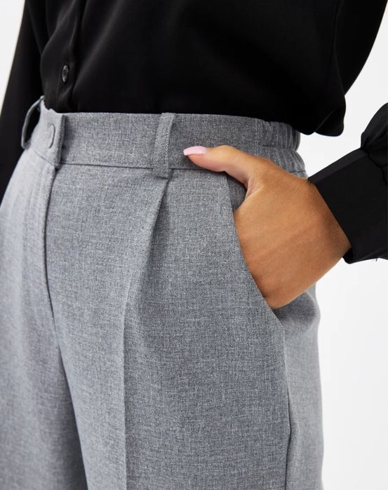 Новый костюм с биркой