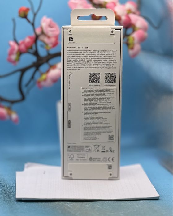 НОВ!!! Смарт часовник Samsung Galaxy Watch8, 40mm BT, Silver