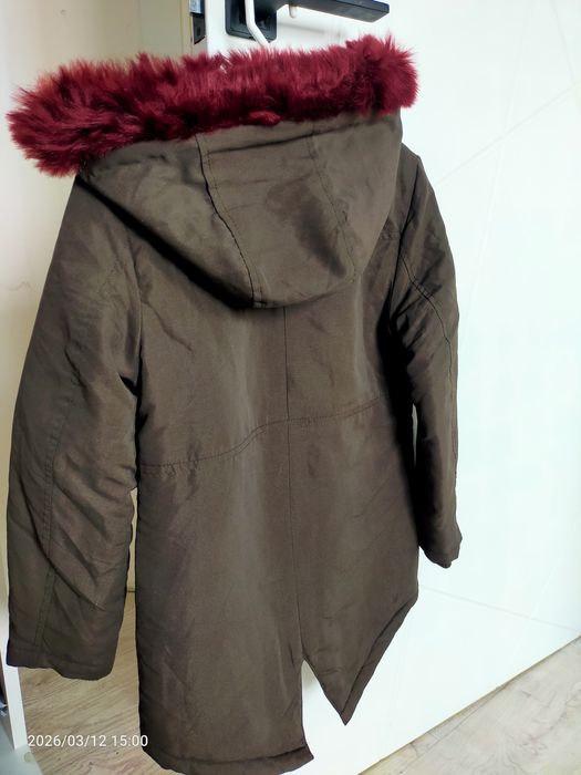 Парка  детская новая цена 2000