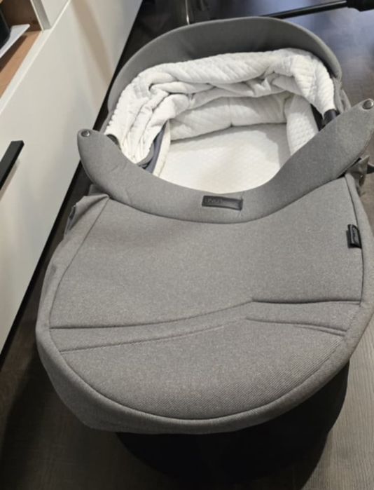 Комбинирана количка Chipolino Linea 3в1