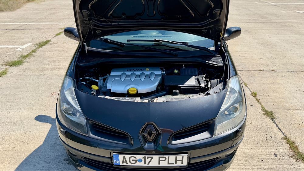 Renault clio 3 1.6 16 v