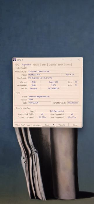 Placă de bază ASUS x570 AM4