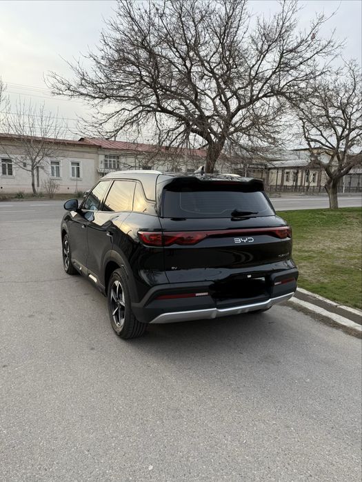 BYD Yuan Up srochno sotiladi ofitcial garantiyalik