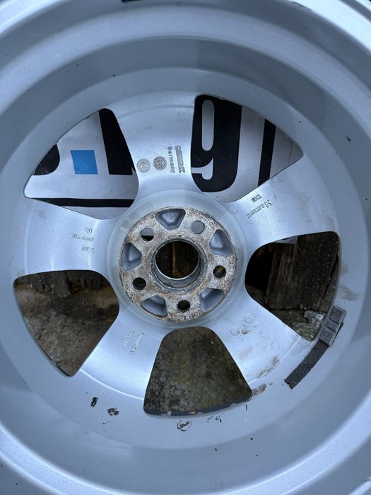 18 5х100 джанти с гуми