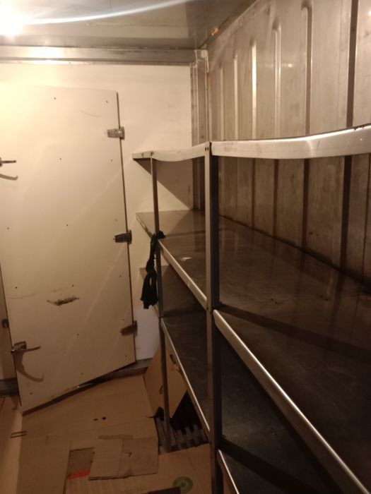 Сдам проф. Холодильник