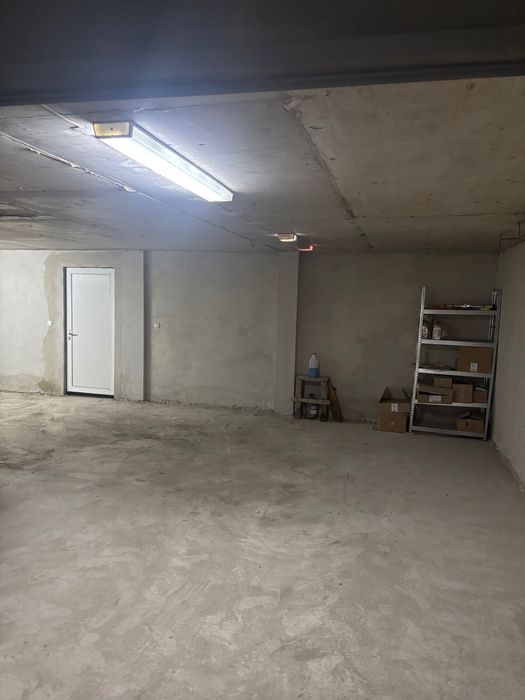 Продавам Гараж на бул.Св.Св.Кирил и Методий 29