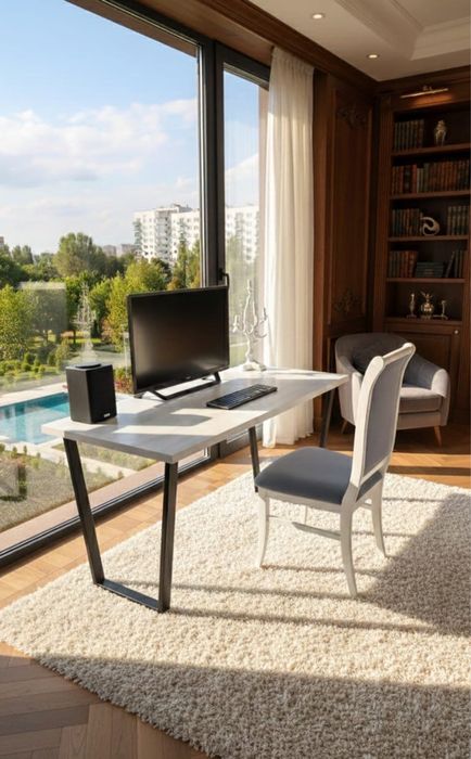 Стол компютерный