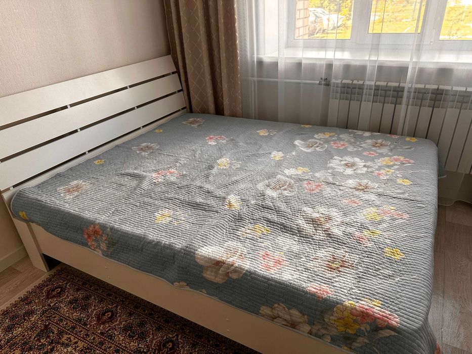 продам кровать полуторку