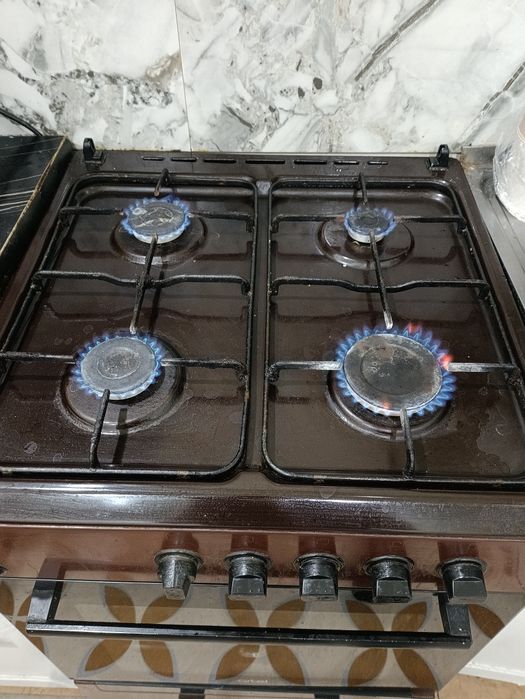Газовый плита ..