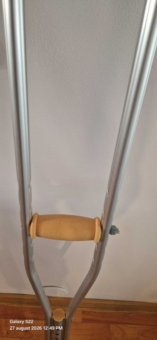 Set carje ortopedice mărimea M-calitate foarte buna