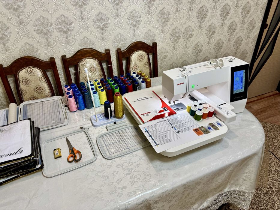 Вышивальная машина Janome Memory Craft 500E