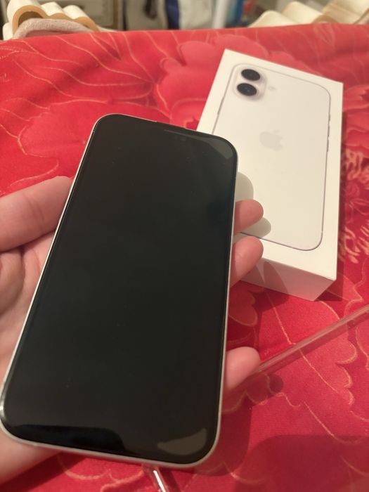 Iphone 16  256ГБ