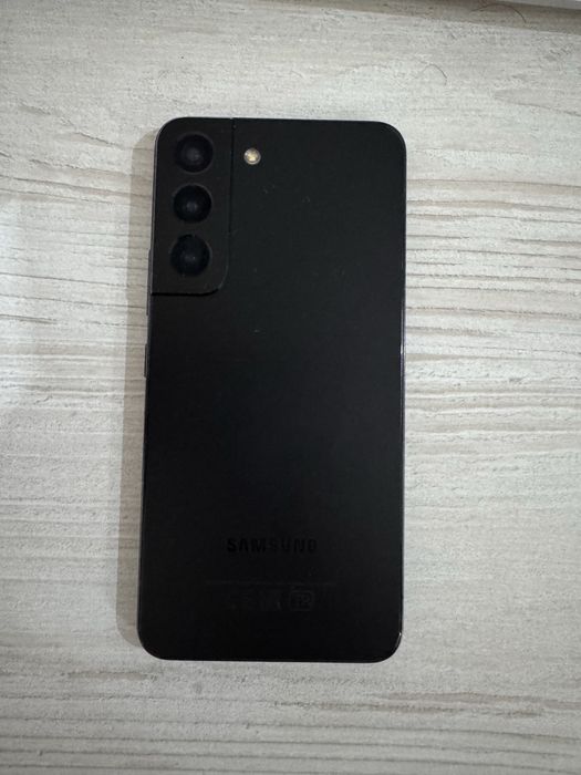 Samsung Galaxy s22 128gb