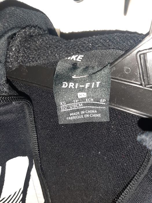 Детски комплект Nike, детски горнища Nike и шушляково долнище Puma