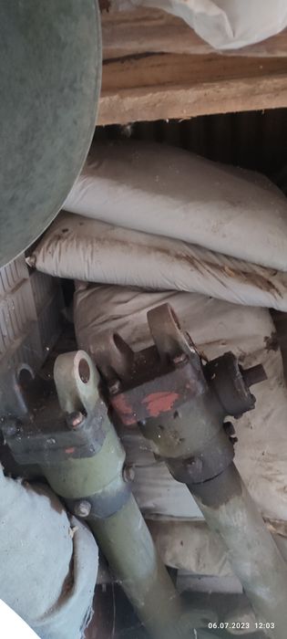 Пети за трактор или камион