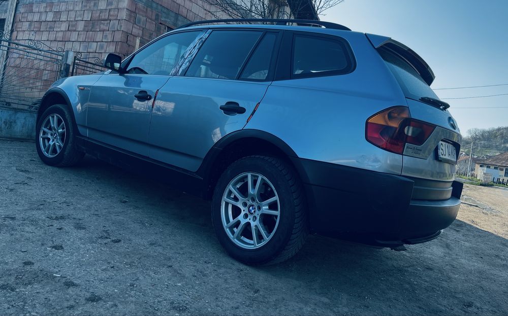 BMW X3 2004  4x4  155cp