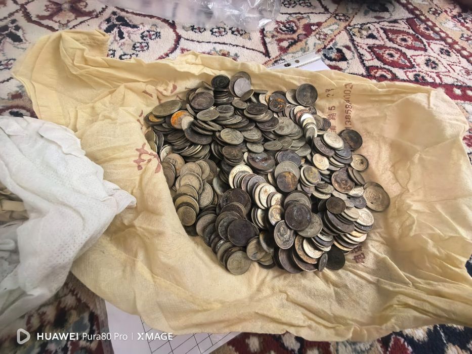 Продаётся СССР монеты