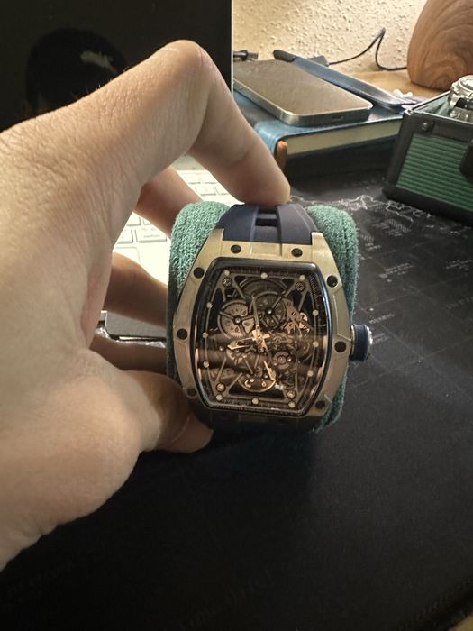 Часы оригиналные